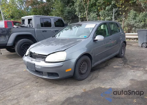 2009 Volkswagen Rabbit S z USA, uszkodzony, nr VIN WVWDA71K69W081619